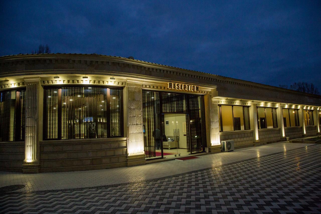 Semeni Hotel & Restaurant Мінгечаур Екстер'єр фото